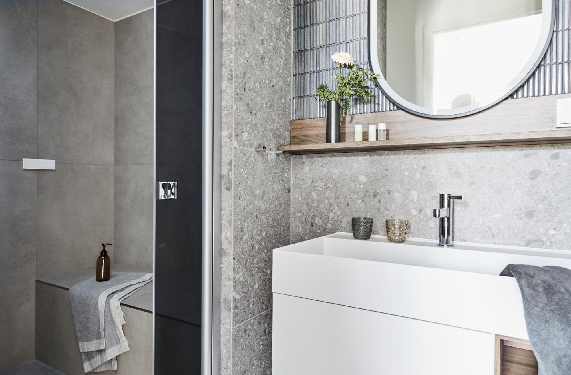 Esperance Apartment Binz